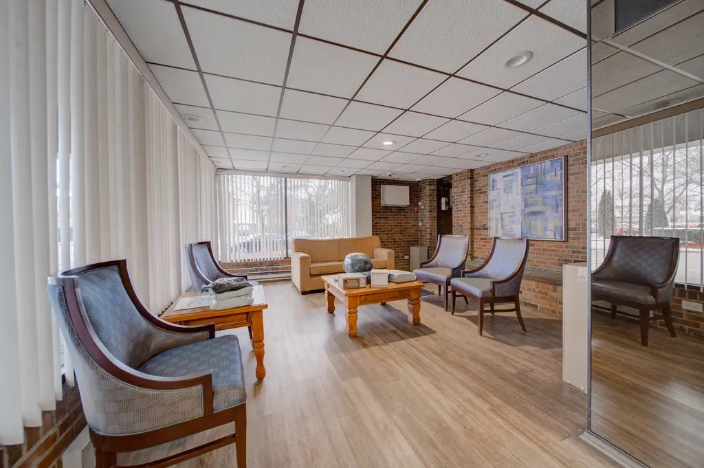 2333 North Neva Avenue Chicago IL 60707
