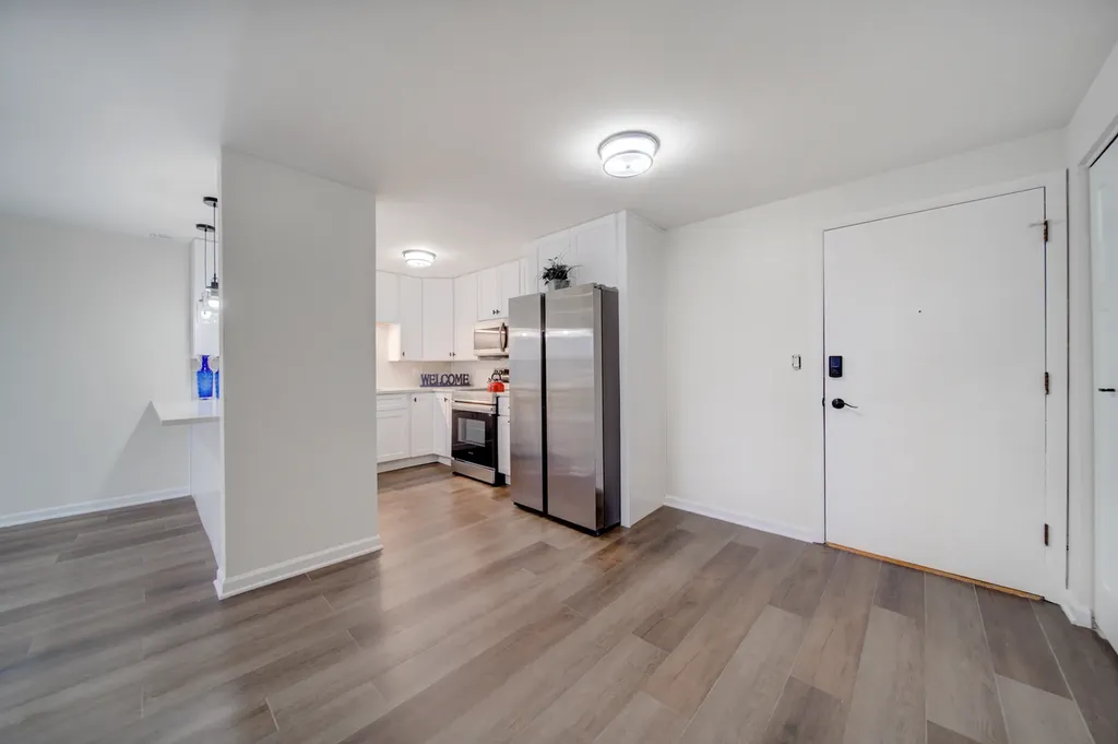 2333 North Neva Avenue Chicago IL 60707
