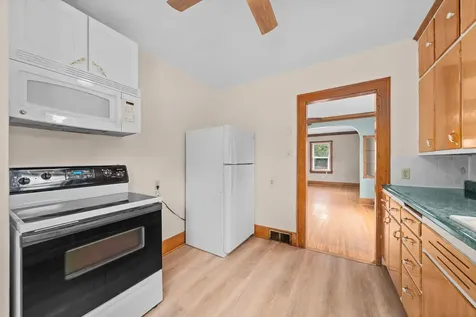 1220 North Springfield Avenue Rockford IL 61101
