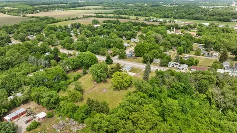 1220 North Springfield Avenue Rockford IL 61101