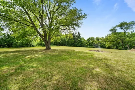 1220 North Springfield Avenue Rockford IL 61101