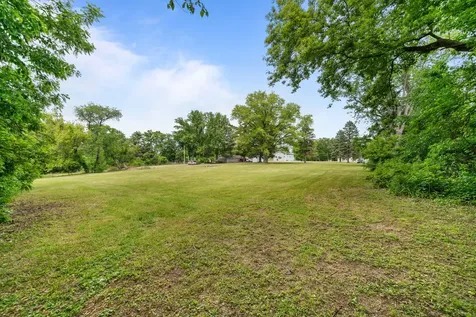 1220 North Springfield Avenue Rockford IL 61101