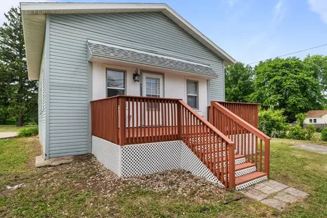 1220 North Springfield Avenue Rockford IL 61101
