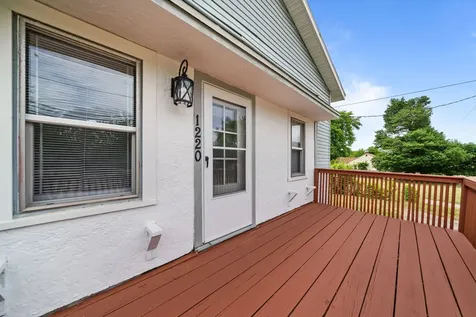 1220 North Springfield Avenue Rockford IL 61101