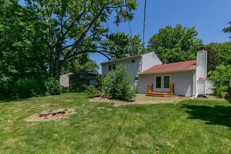 3421 56TH Street Place Moline IL 61265
