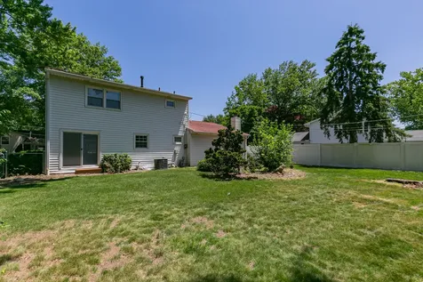 3421 56TH Street Place Moline IL 61265