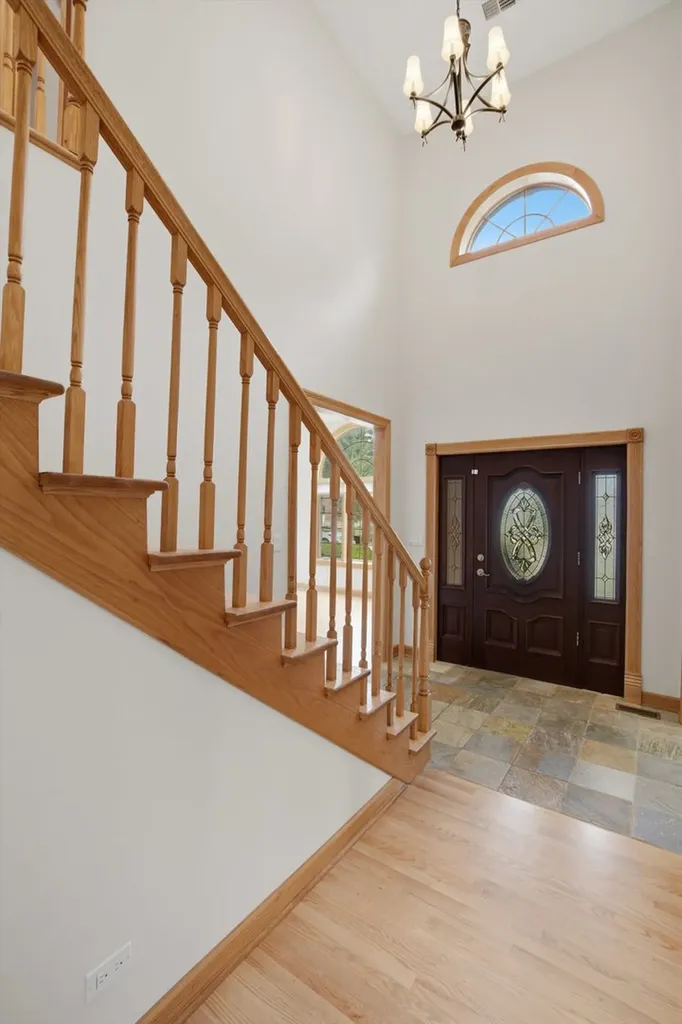 1825 South Fairview Avenue Park Ridge IL 60068