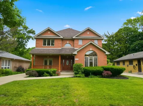 1825 South Fairview Avenue Park Ridge IL 60068