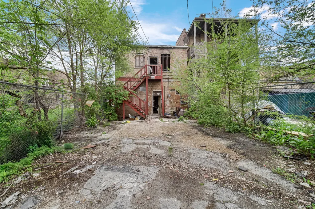 6848 South Ashland Avenue Chicago IL 60636