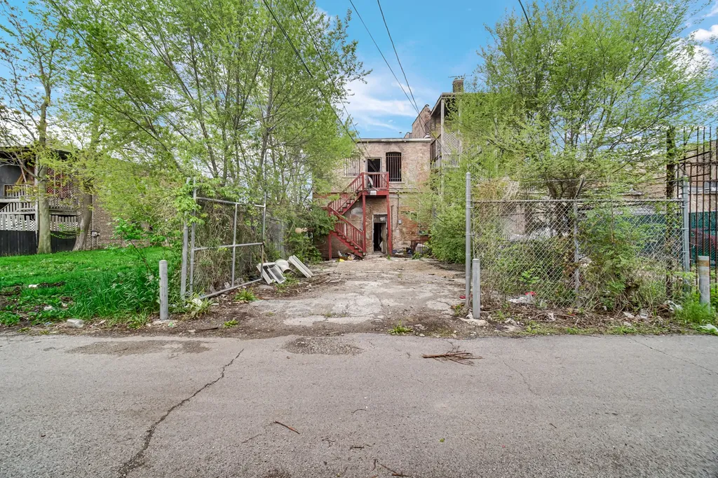 6848 South Ashland Avenue Chicago IL 60636