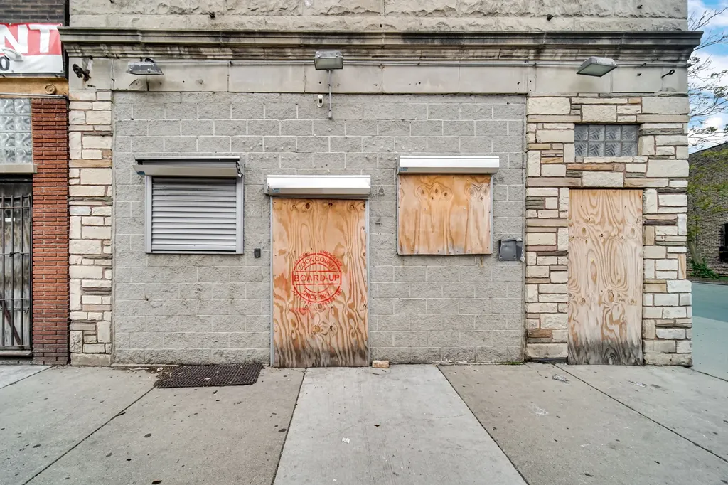 6848 South Ashland Avenue Chicago IL 60636