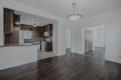 2913 Gabriel Avenue Zion IL 60099