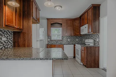 2913 Gabriel Avenue Zion IL 60099
