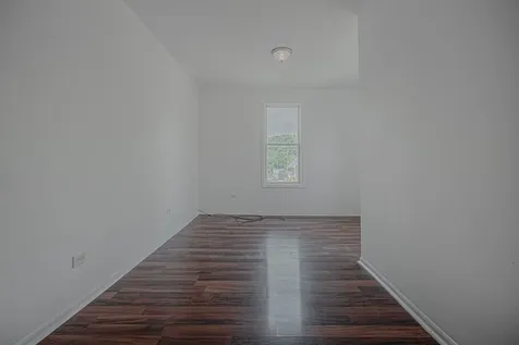 2913 Gabriel Avenue Zion IL 60099