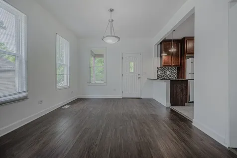 2913 Gabriel Avenue Zion IL 60099