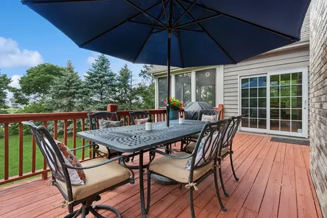 12 Covington Court Algonquin IL 60102