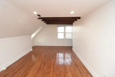 1362 North Bosworth Avenue Chicago IL 60642
