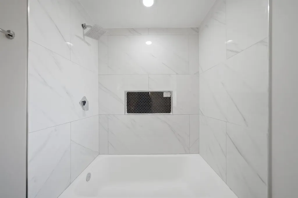3858 West 59th Place Chicago IL 60629