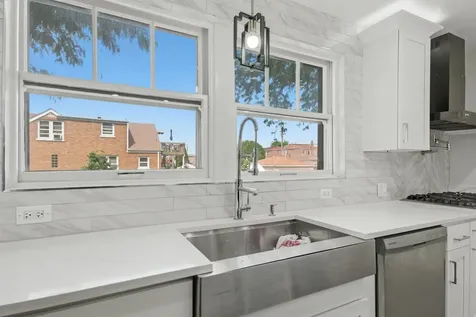 3858 West 59th Place Chicago IL 60629