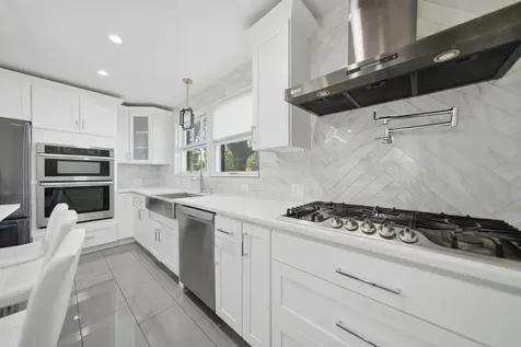 3858 West 59th Place Chicago IL 60629