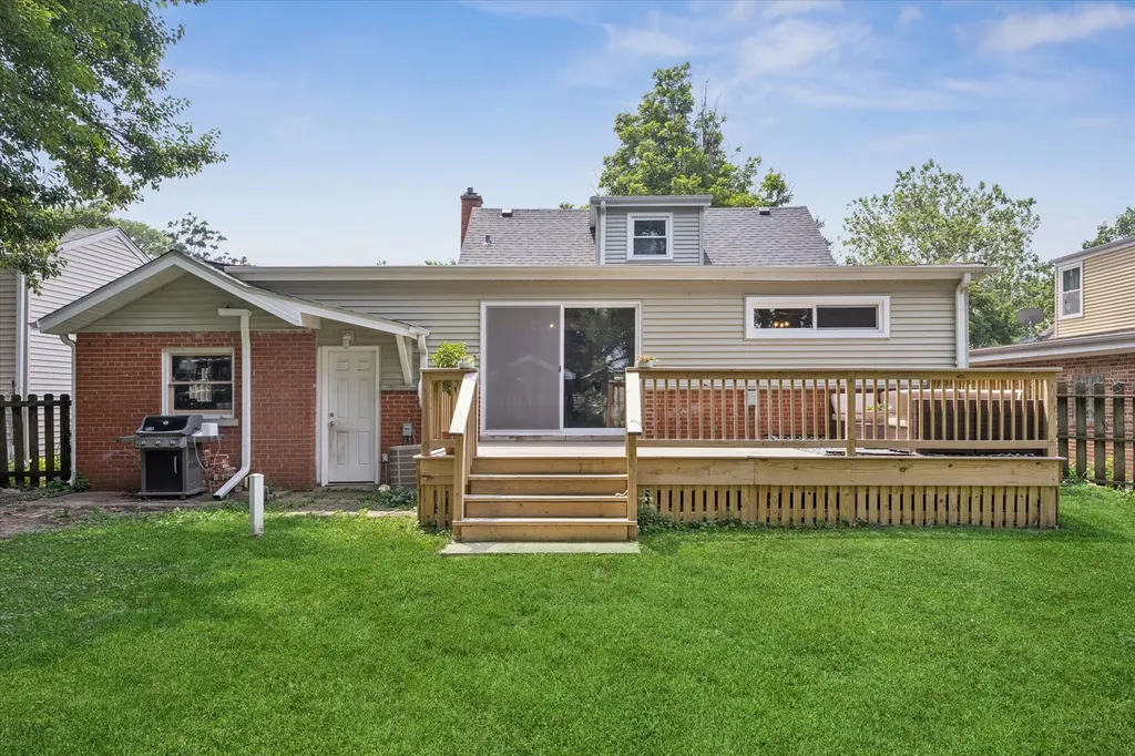 116 West Park Drive Lombard IL 60148
