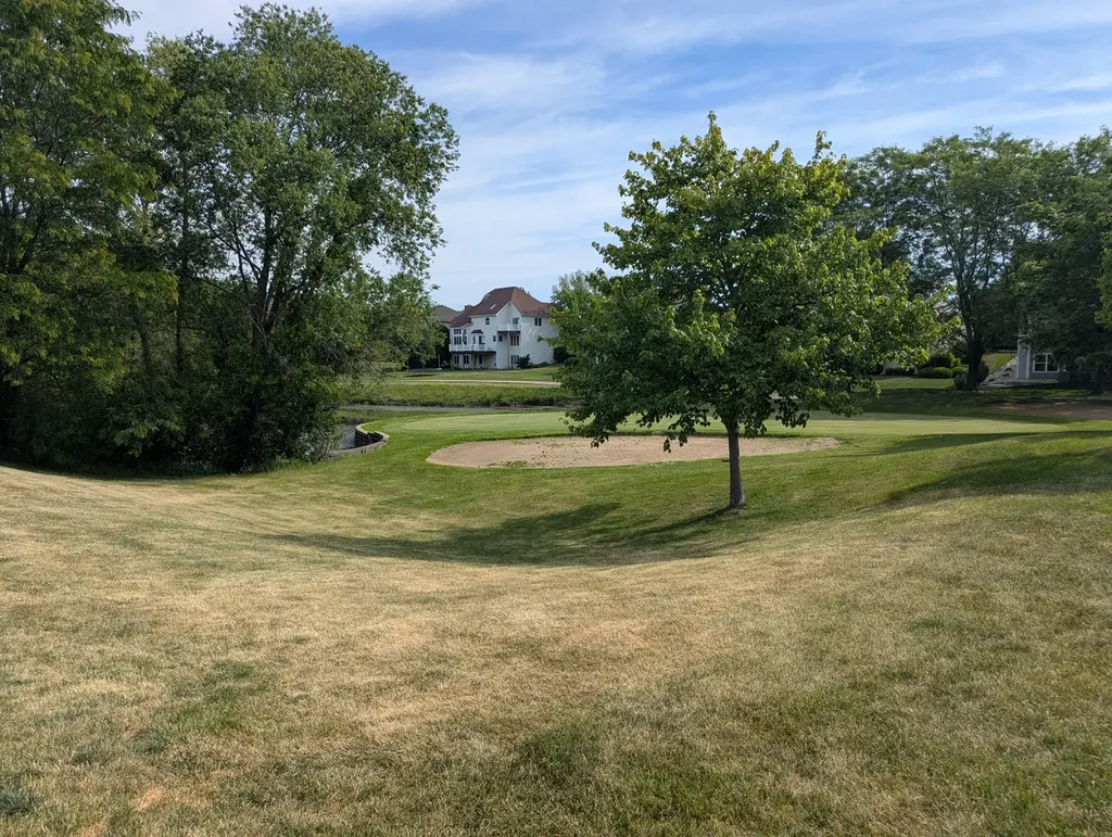 39811 North Long Drive Antioch IL 60002