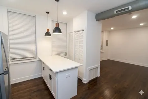 1362 North Bosworth Avenue Chicago IL 60642