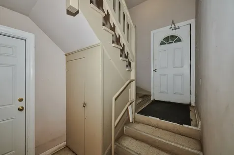 2205 West Highland Avenue Chicago IL 60659