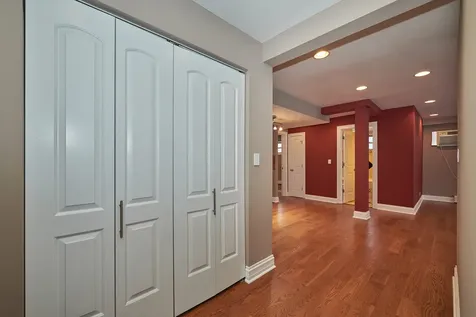 2205 West Highland Avenue Chicago IL 60659