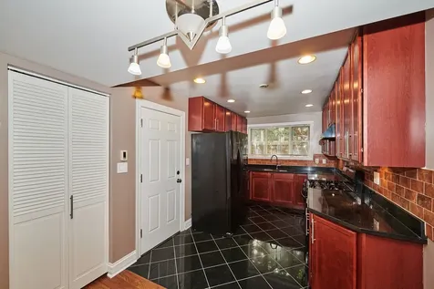 2205 West Highland Avenue Chicago IL 60659