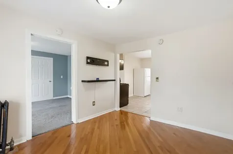 516 Garnsey Avenue Joliet IL 60432