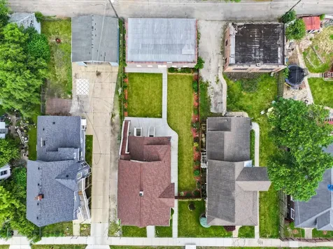 516 Garnsey Avenue Joliet IL 60432