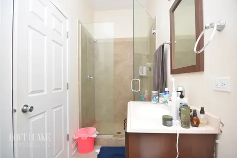 1032 North Ashland Avenue Chicago IL 60622