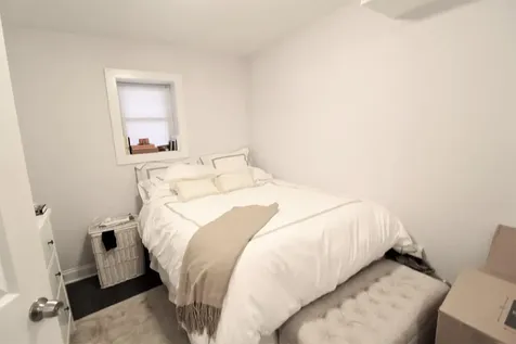 2329 West Barry Avenue Chicago IL 60618
