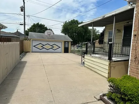 7700 Lawler Avenue Burbank IL 60459