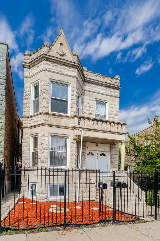 1130 South Sacramento Boulevard Chicago IL 60612