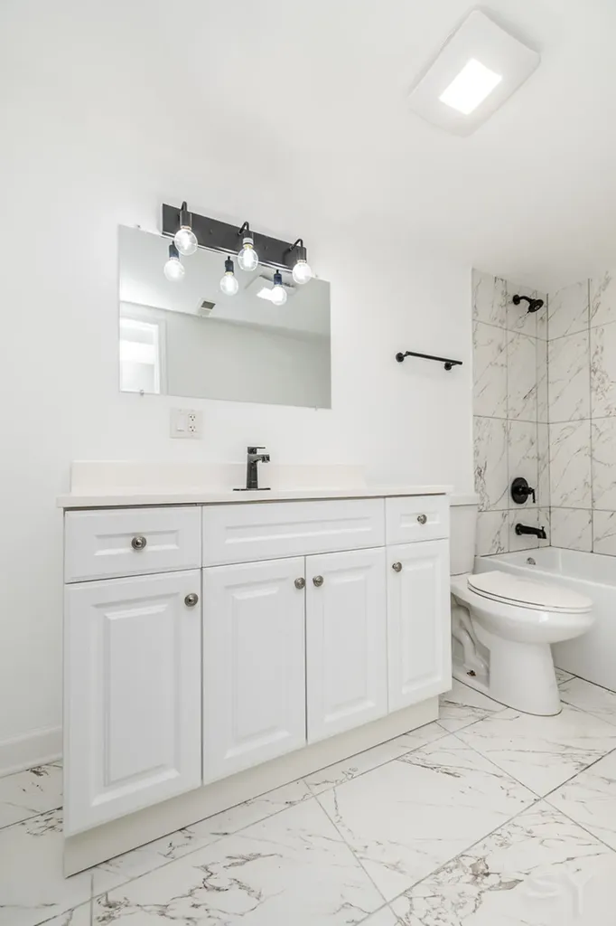 1130 South Sacramento Boulevard Chicago IL 60612