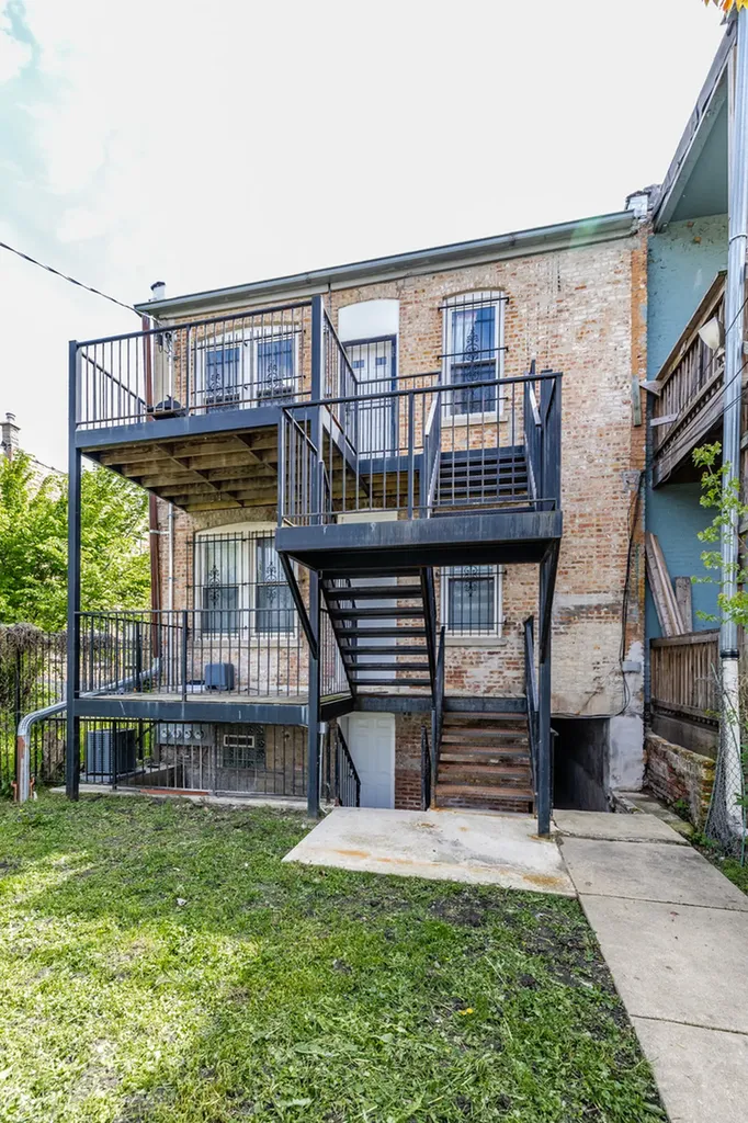1130 South Sacramento Boulevard Chicago IL 60612