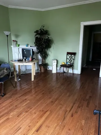 347 West 59th Place Chicago IL 60621