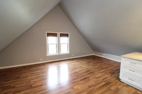 3732 North Ashland Avenue Chicago IL 60613