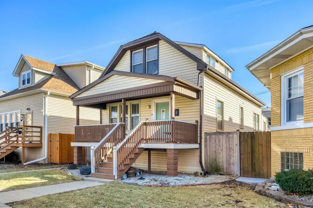 5635 West Patterson Avenue Chicago IL 60634