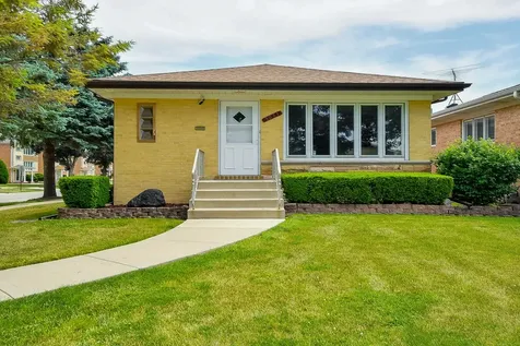 5041 North Knight Avenue Norridge IL 60706