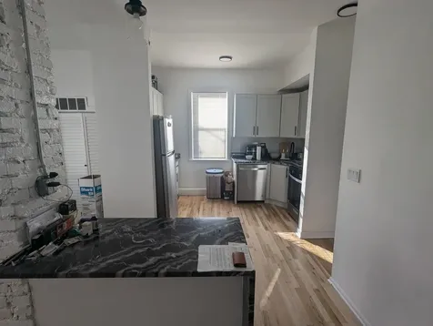 2470 North Clybourn Avenue Chicago IL 60614