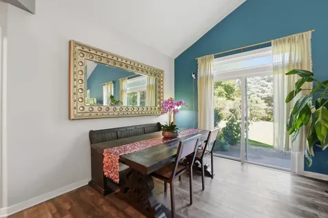690 Littleton Trail Elgin IL 60120