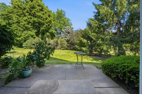 690 Littleton Trail Elgin IL 60120
