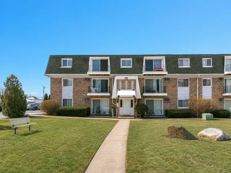 10310 Ridgeland Avenue Chicago Ridge IL 60415