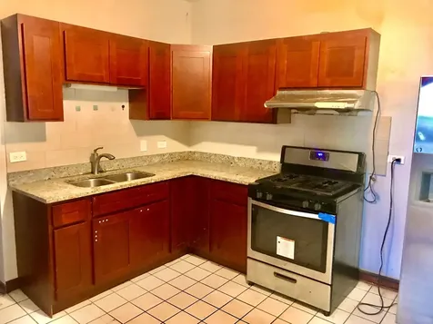 937 West 33rd Place Chicago IL 60608