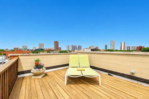 3344 North Halsted Street Chicago IL 60657