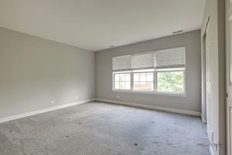 3124 Falling Waters Lane Lindenhurst IL 60046
