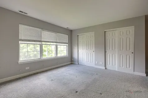 3124 Falling Waters Lane Lindenhurst IL 60046